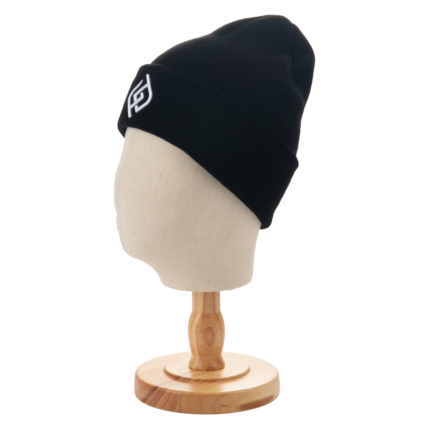 Knitted Beanie With 3D Embroidery