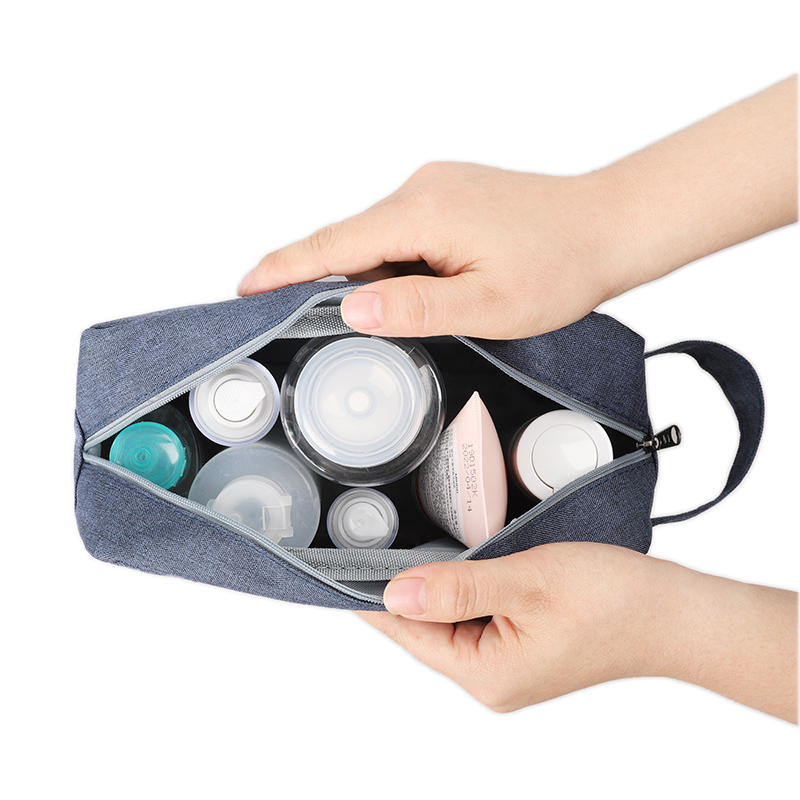 Water Resistant Makeup Bag3
