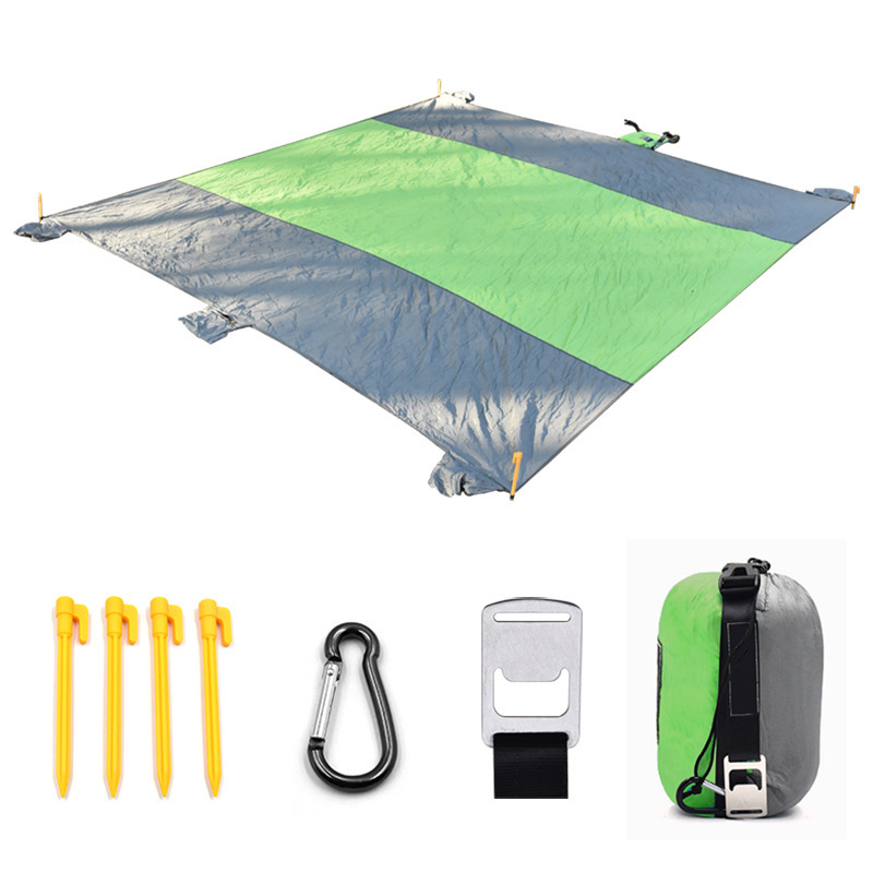 Foldable Outdoor Blanket