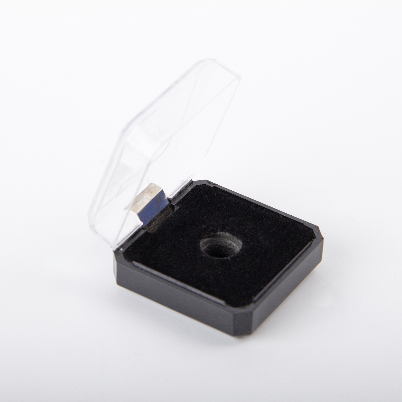 Plastic Brooch Storage Box4