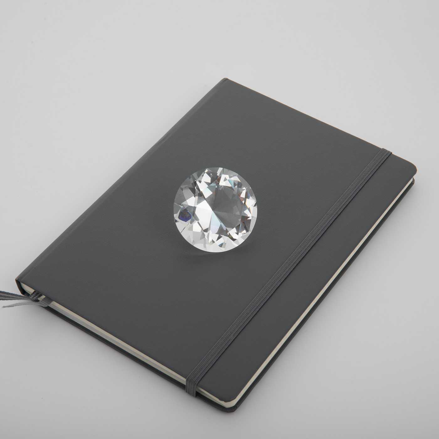 Personalized Crystal Diamond Paperweight4