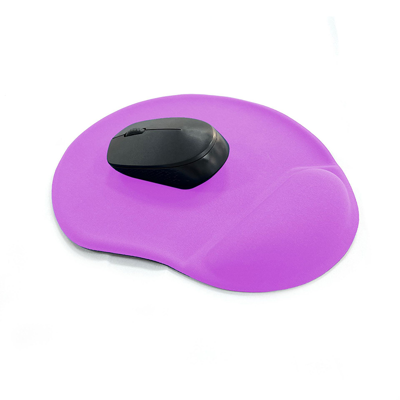 Comfortable Mouse Pad With Wrist Rest2