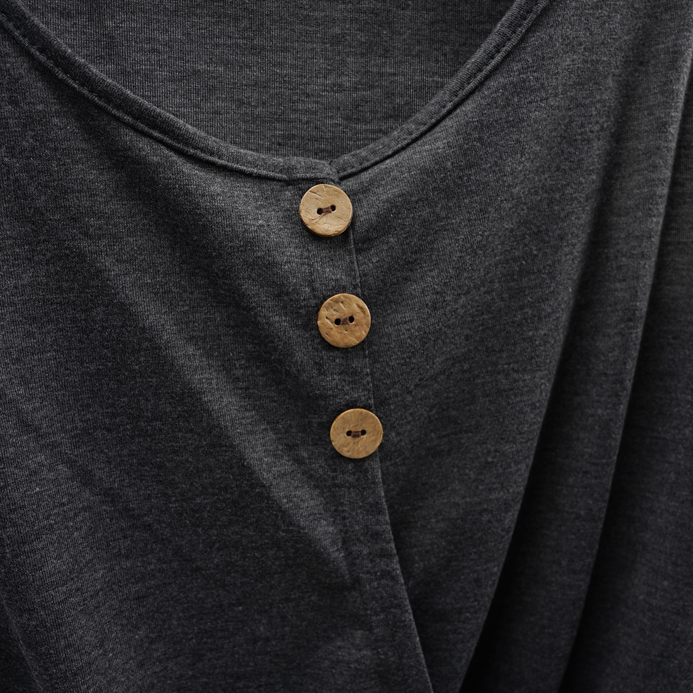 Promotional Women's Solid Color Twist Tank3