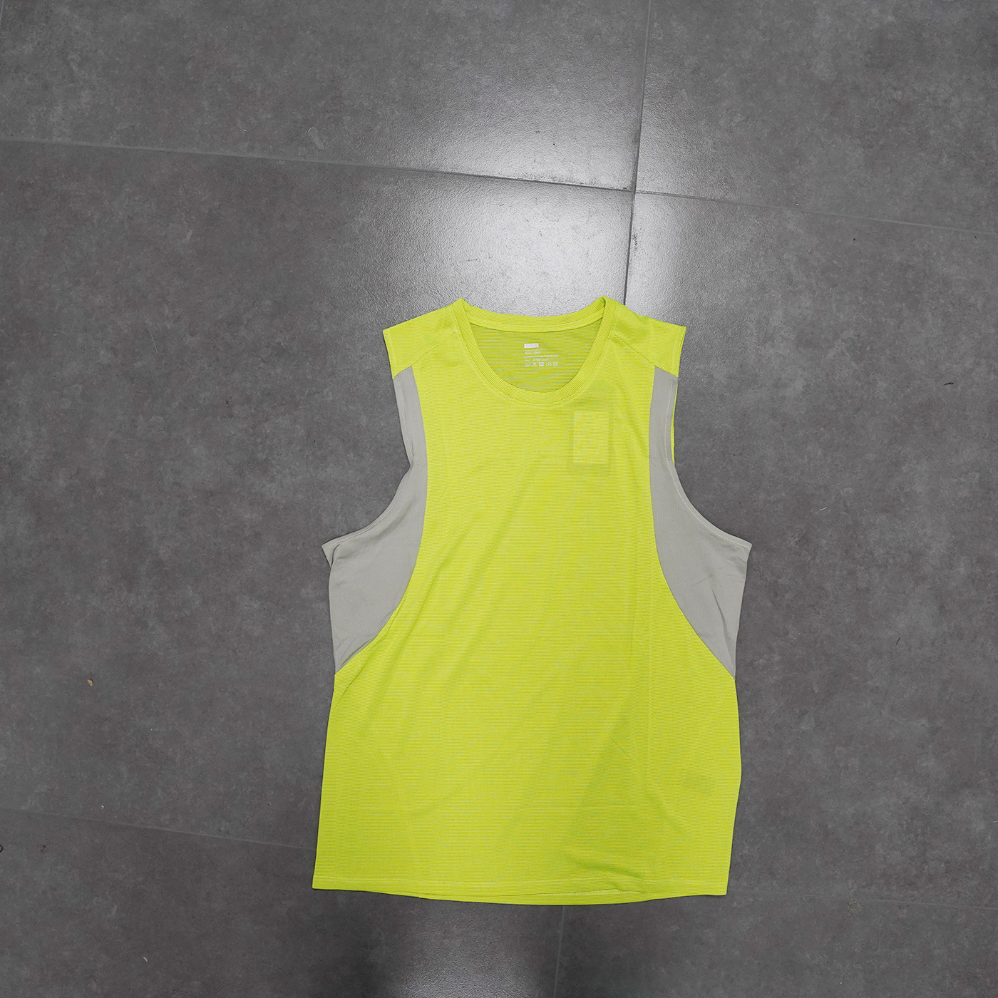 Men's Quick Dry Athletic Tank Tops2