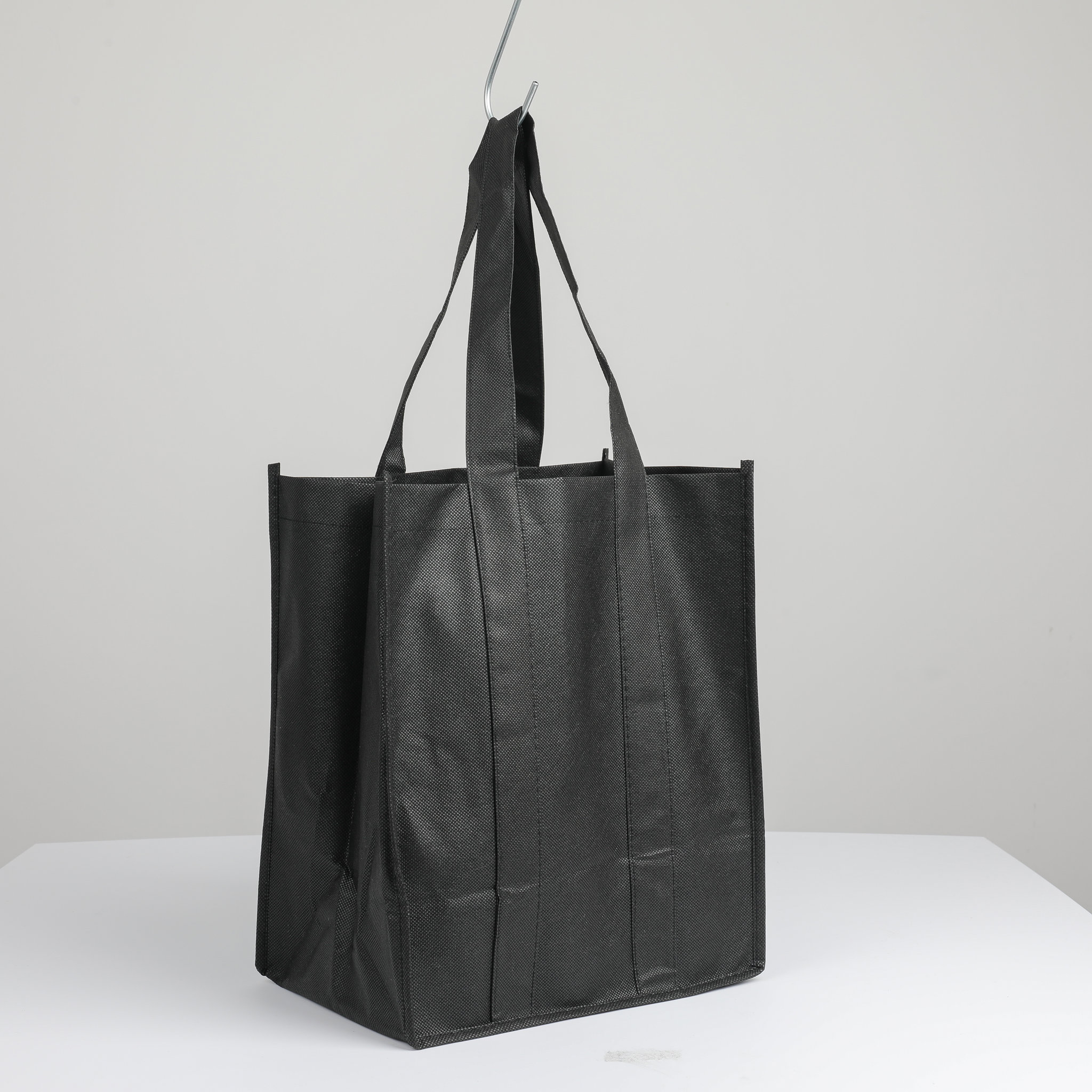 Portable 6 Bottle Non Woven Wine Gift Bag3