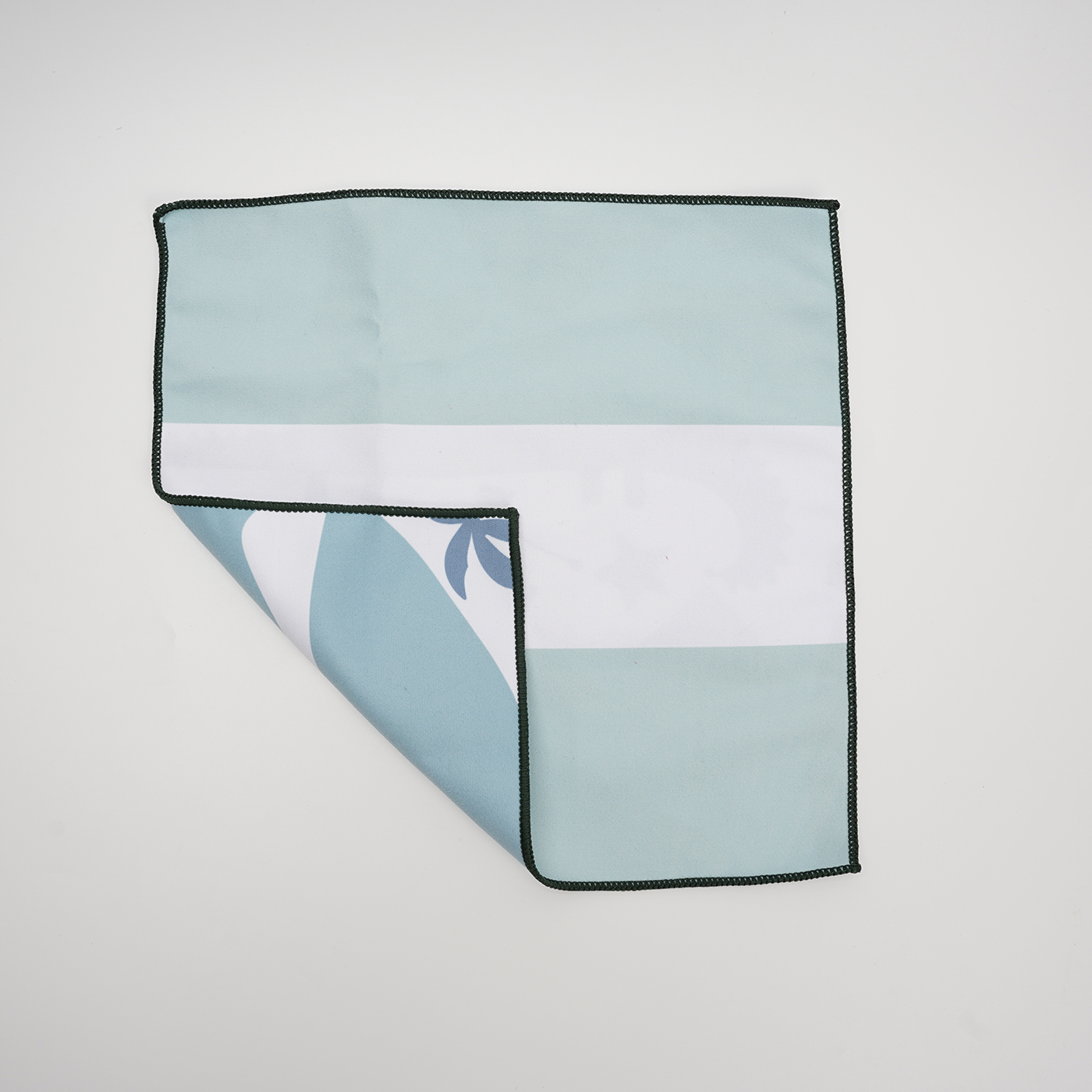 Lightweight Small Fleece Sports Towel3