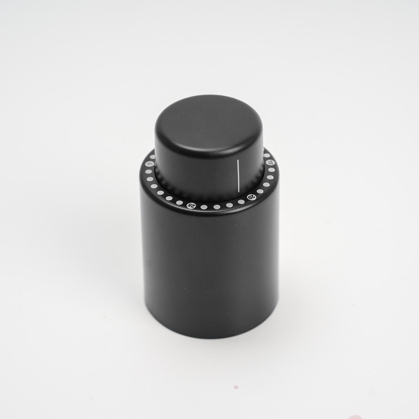 Vacuum Wine Preserver With Time Scale2