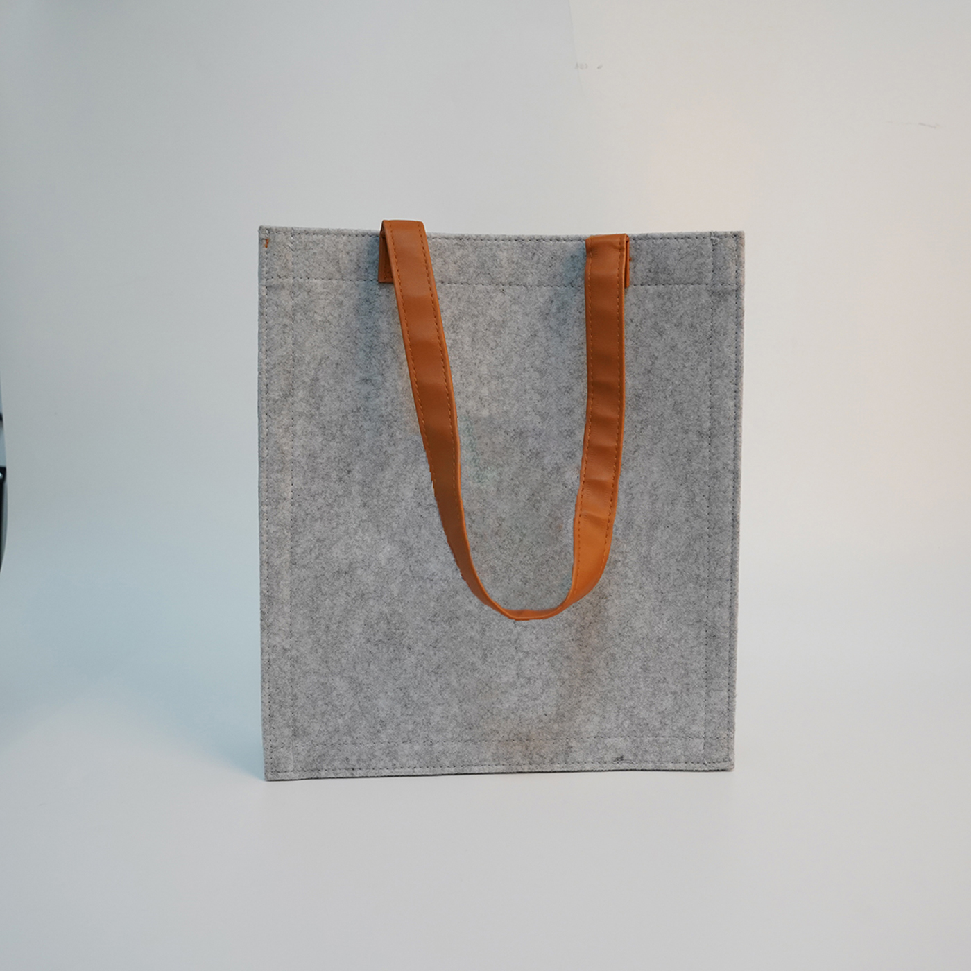 Reusable Felt Tote Bag4