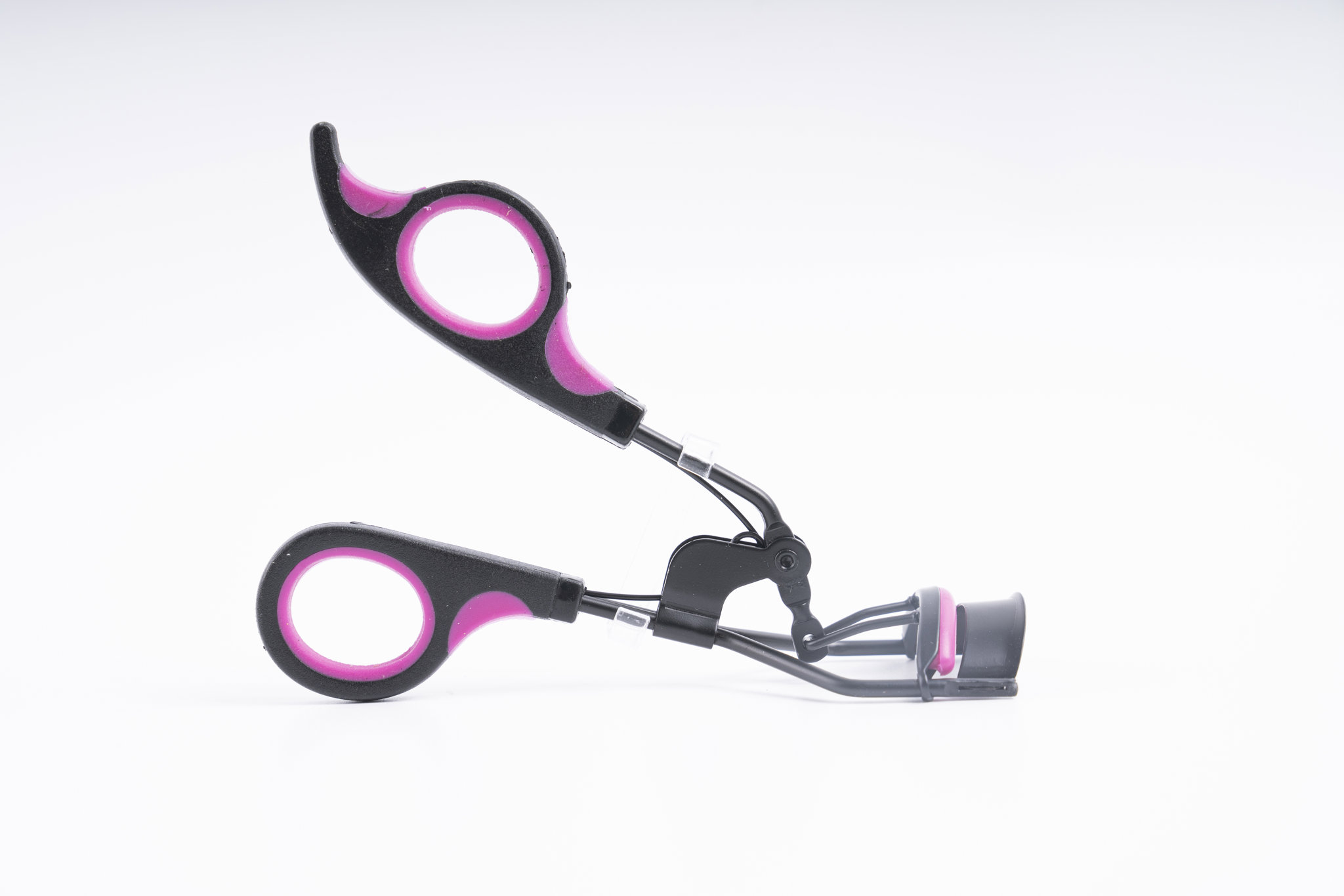 Portable Cosmetic Eyelash Curler4