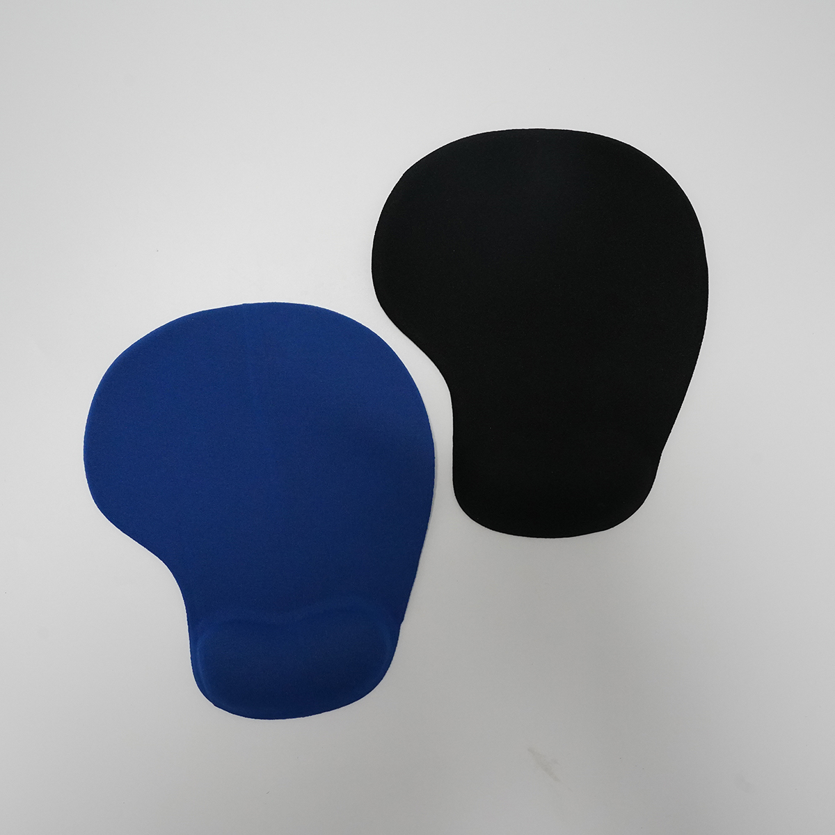 Comfortable Mouse Pad With Wrist Rest4