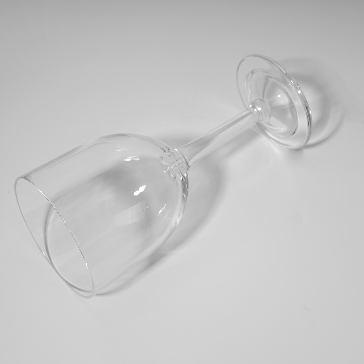 Break Resistant PS Plastic Wine Glasses1