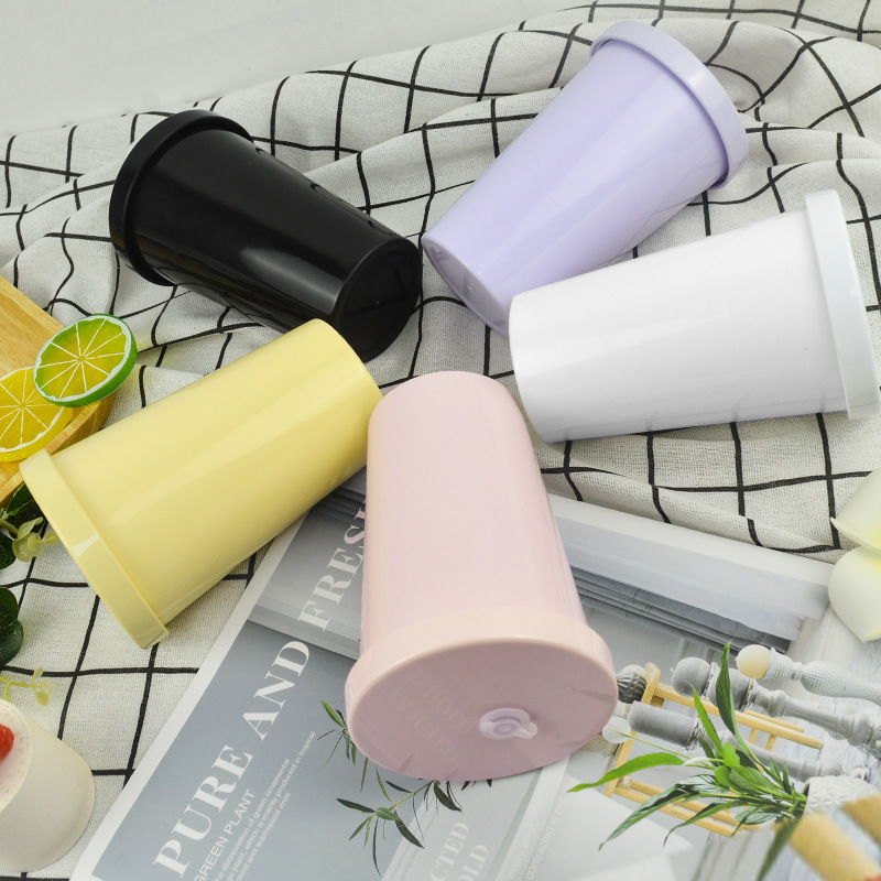 Tumblers With Lids And Straws3