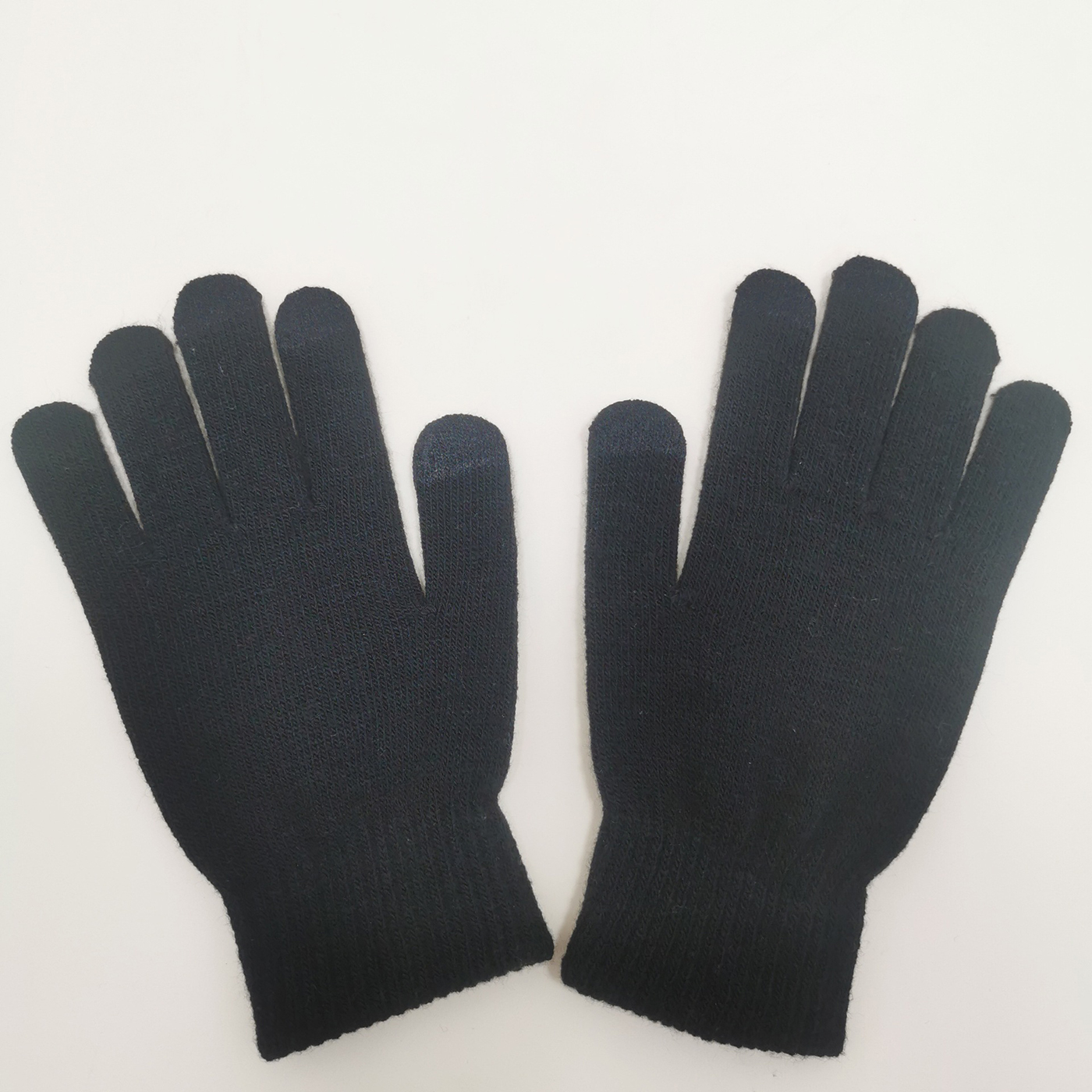 Knit Winter Touchscreen Gloves2