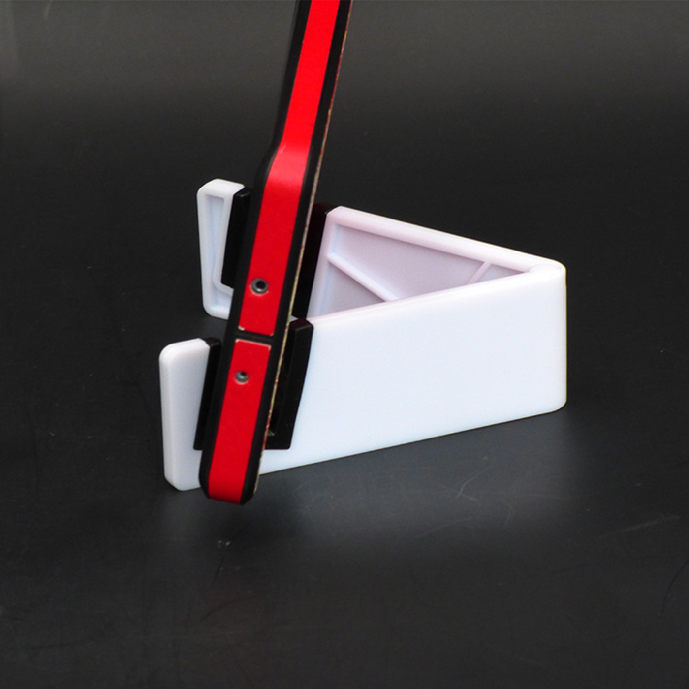 V Shape Mobile Holder2