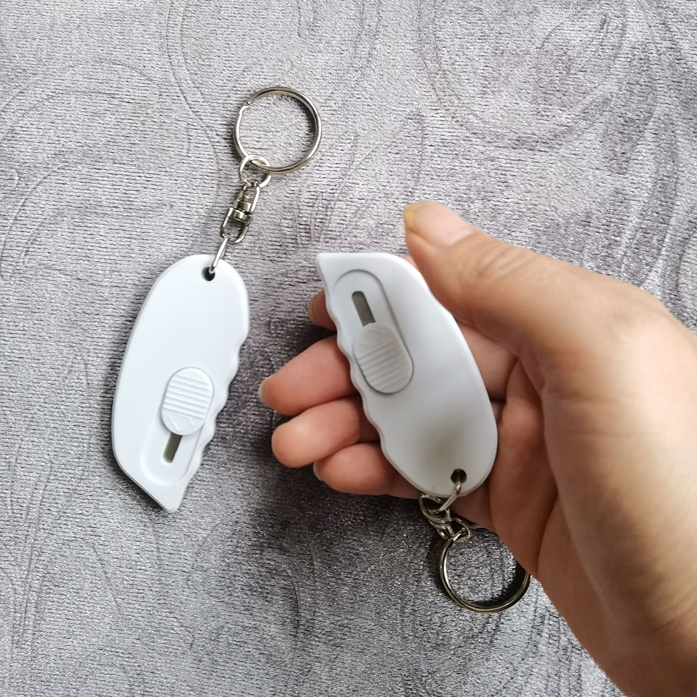 Retractable Letter Opener3