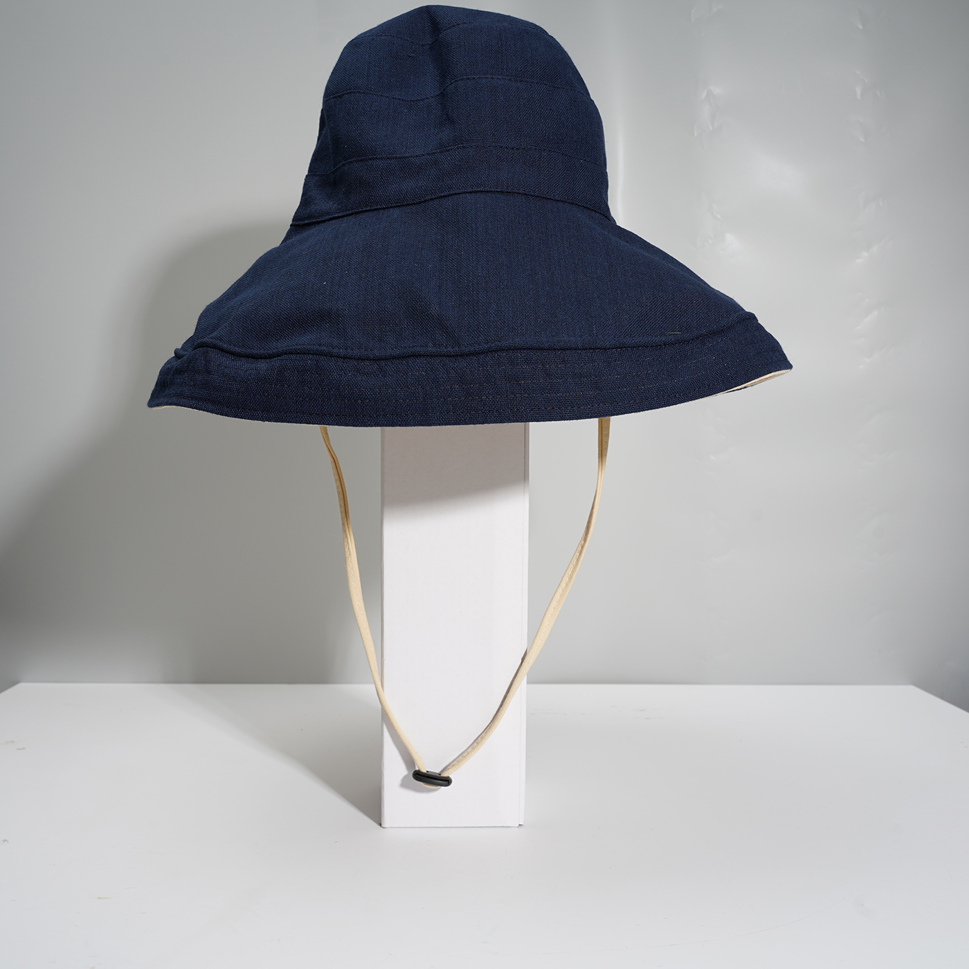 Wide Brim Bucket Hat3