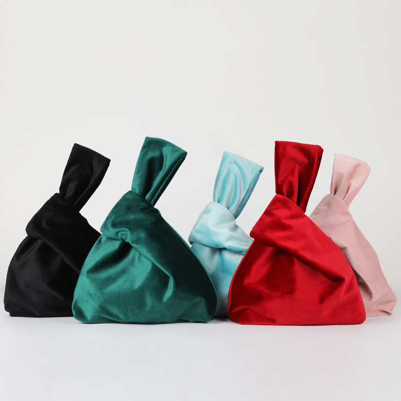 Portable Velvet Knot Wristlet Bag 2