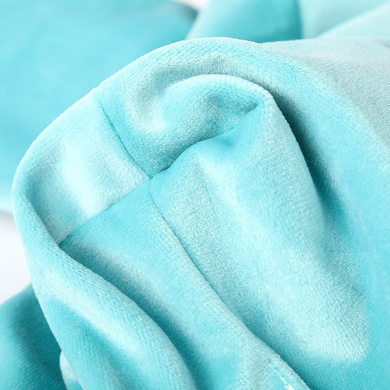 Portable Velvet Knot Wristlet Bag 4