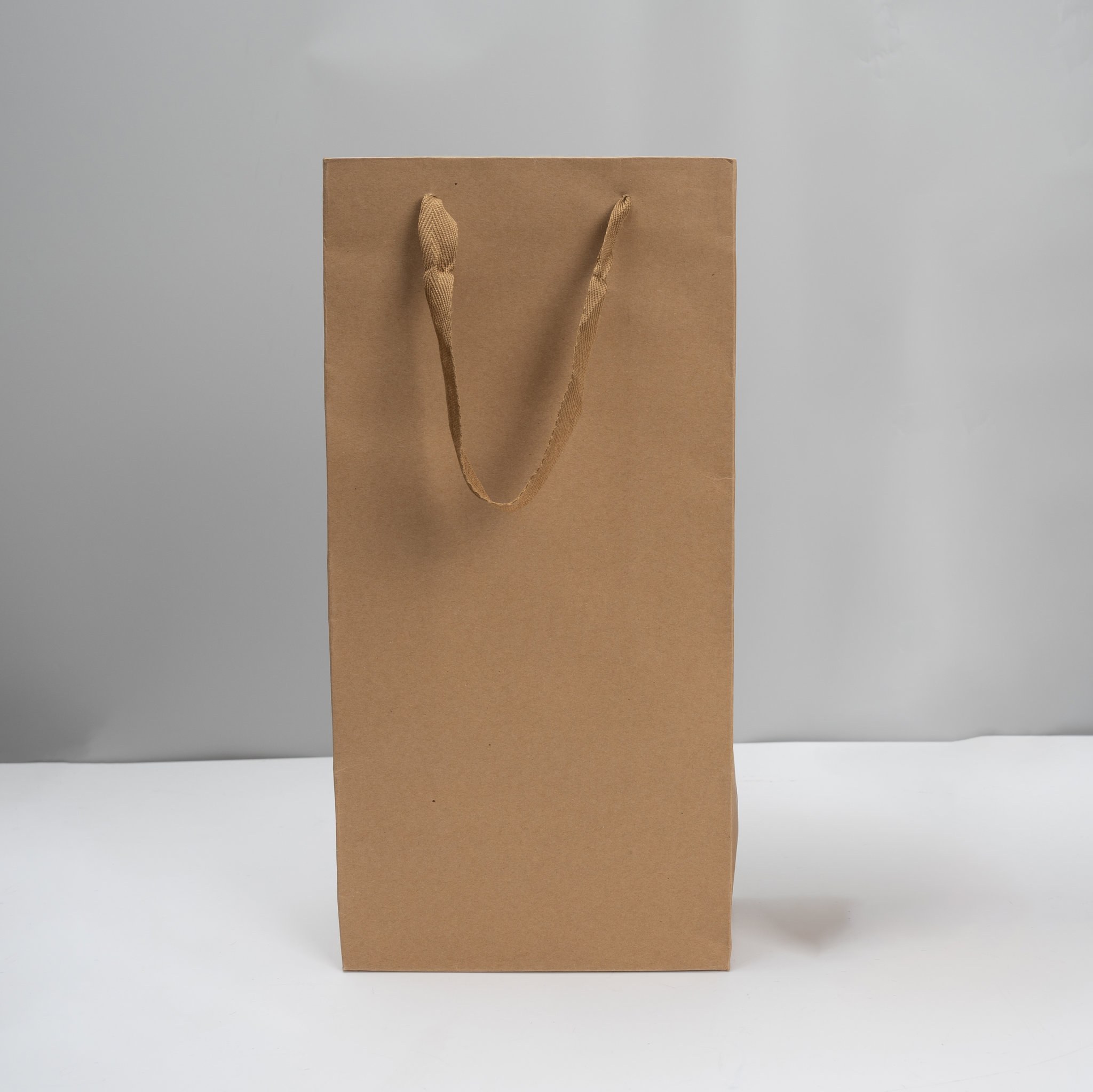 Custom Kraft Paper Wine Bag3