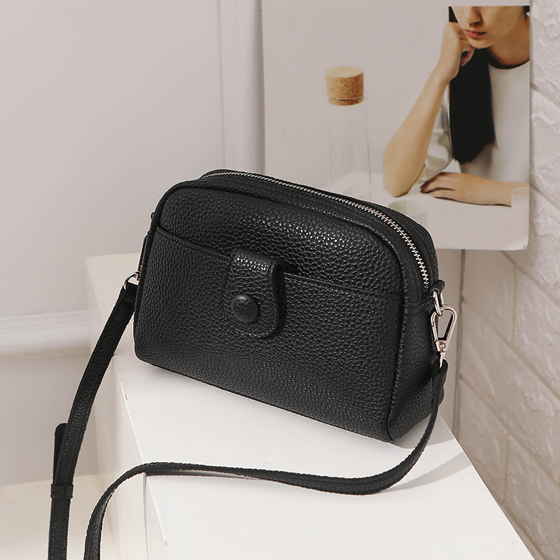 PU Leather Messenger Crossbody Bag2