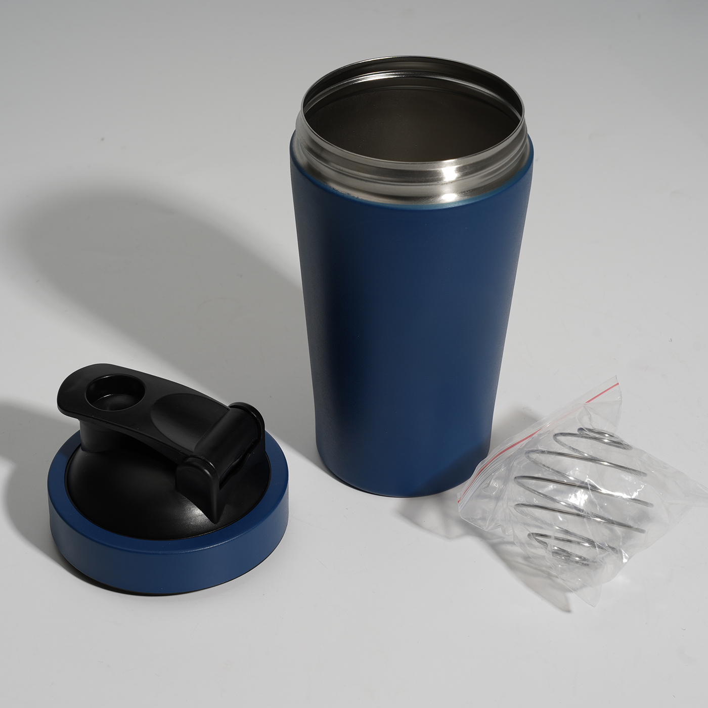 Vacuum Insulated Travel Mug2