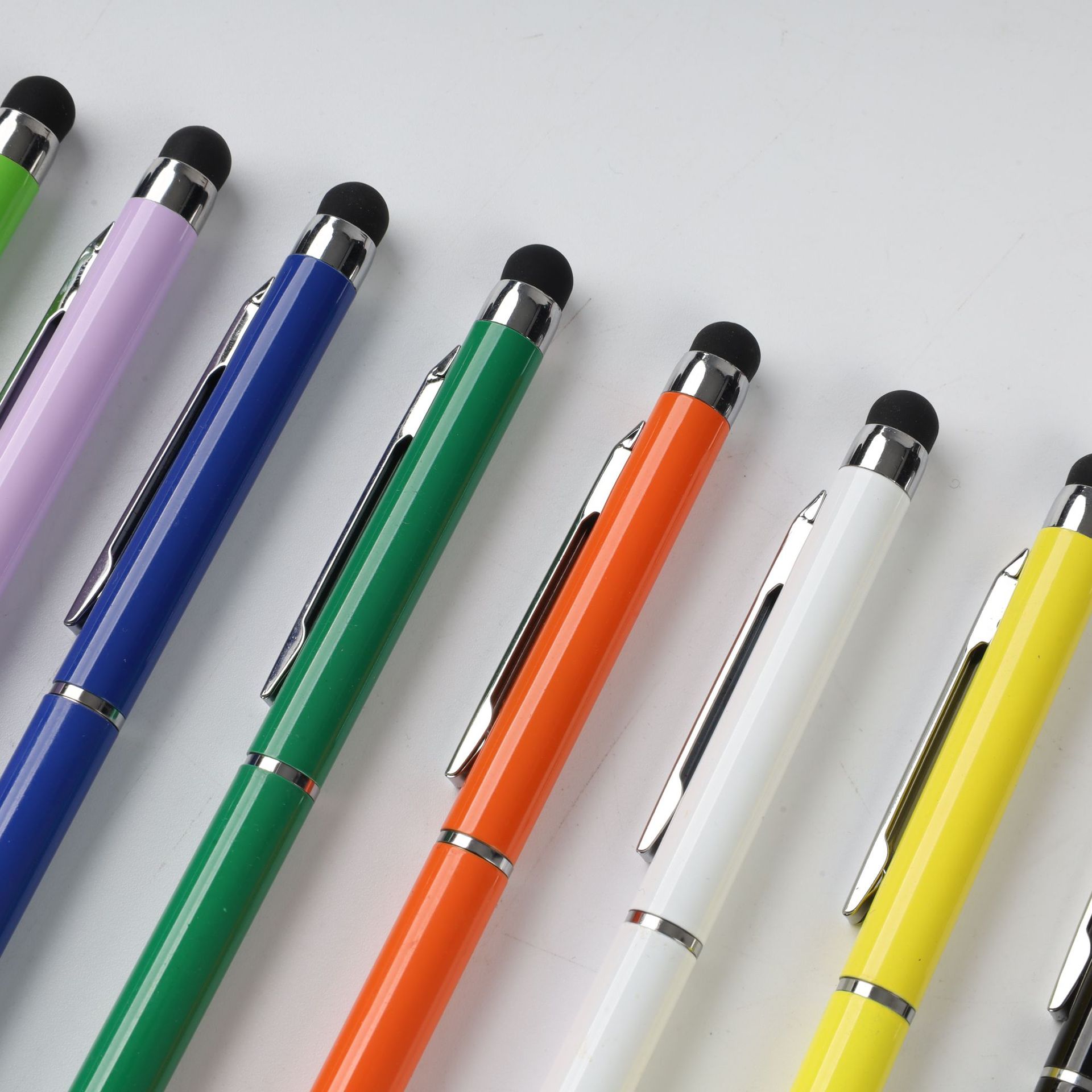 Retractable Click Metal Pen1