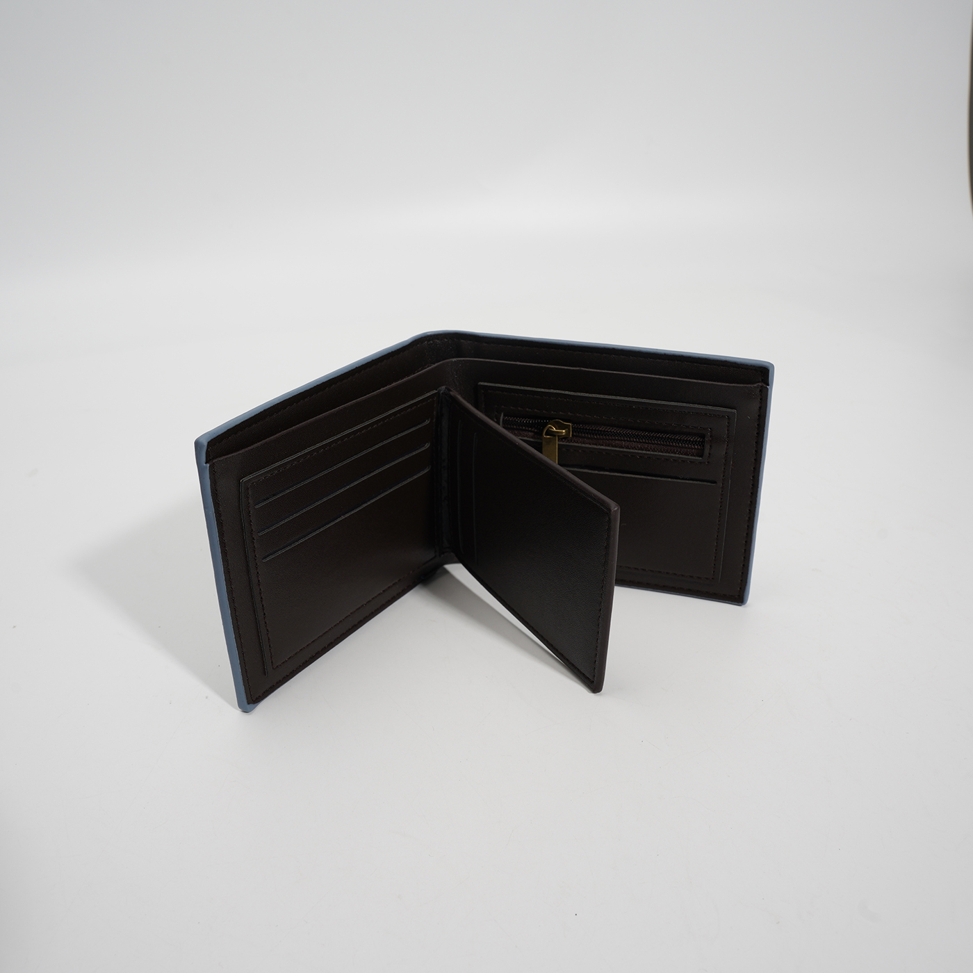 Multiple Card Slots With Coin Packet4