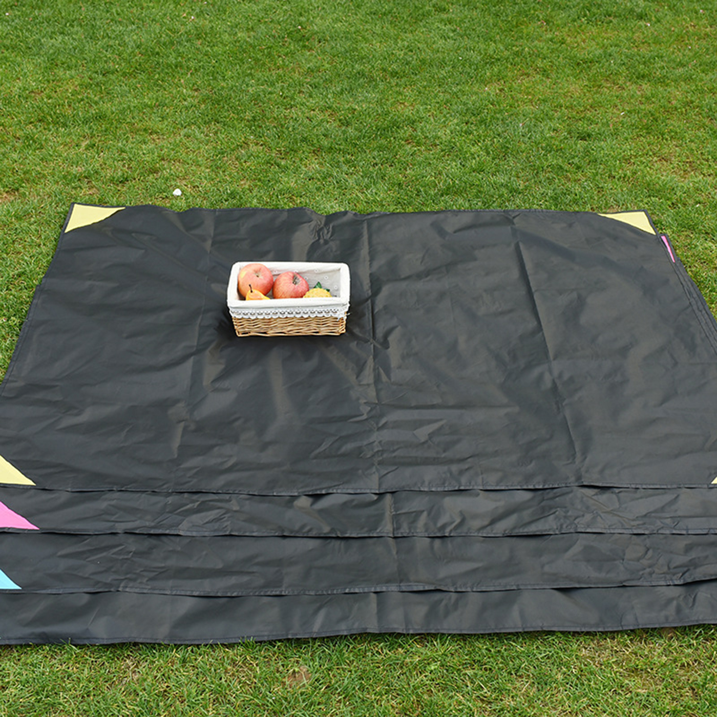 Outdoor Pocket Blanket2