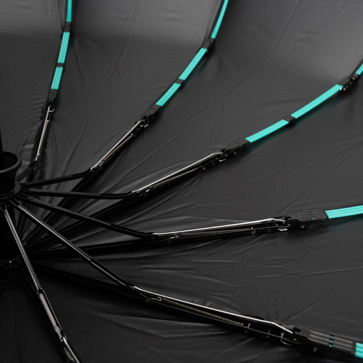  Promotional Golf Umbrellas2