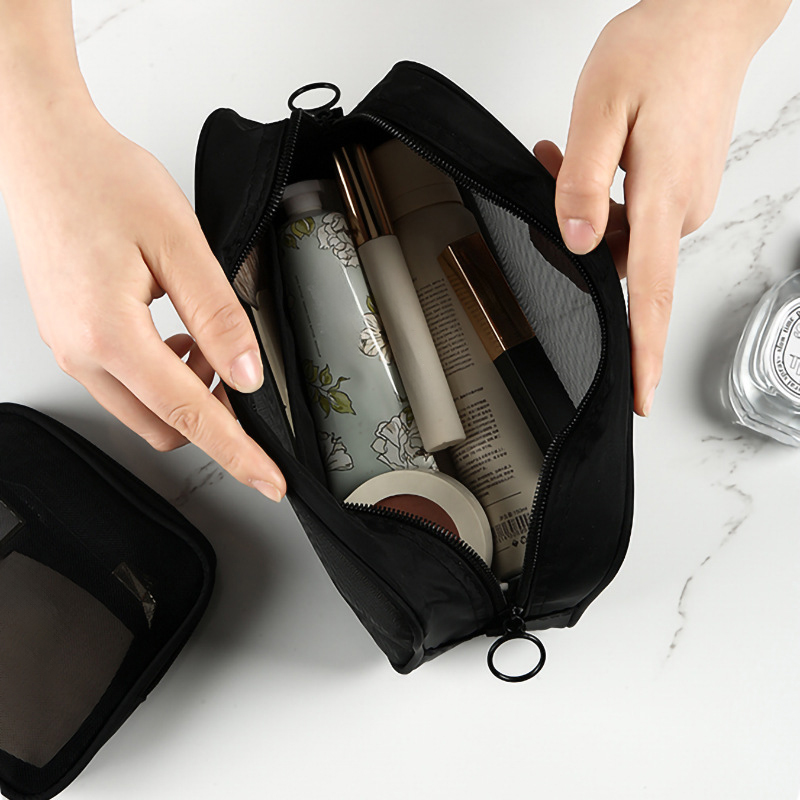 Portable Toiletry Cosmetic Bag3