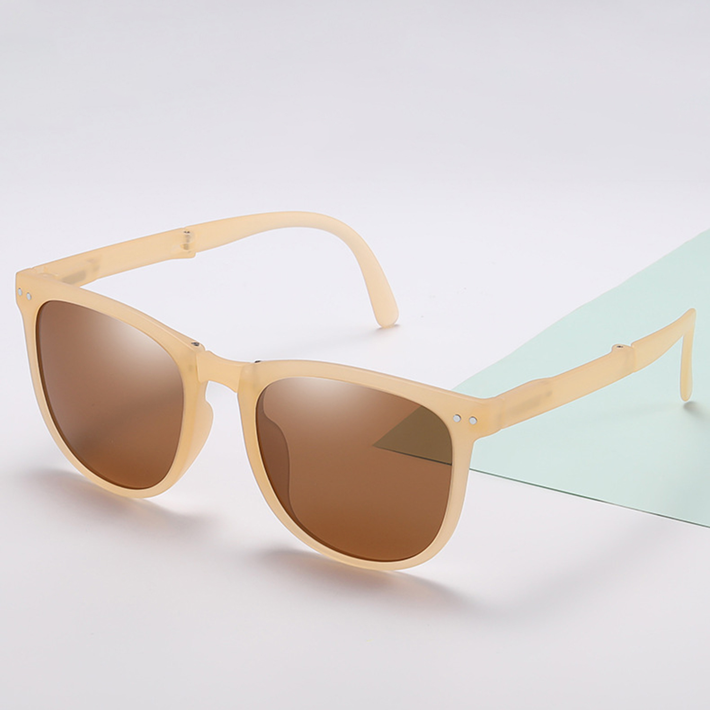 Compact Polarized Folding Sunglasses2