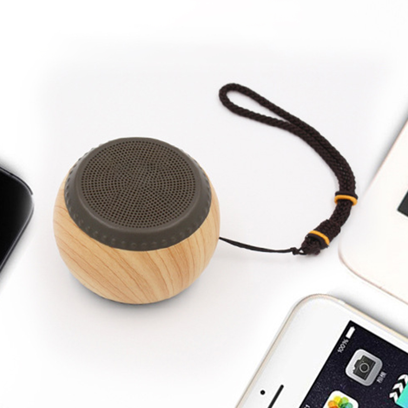 &nbsp;Portable Small Speaker1