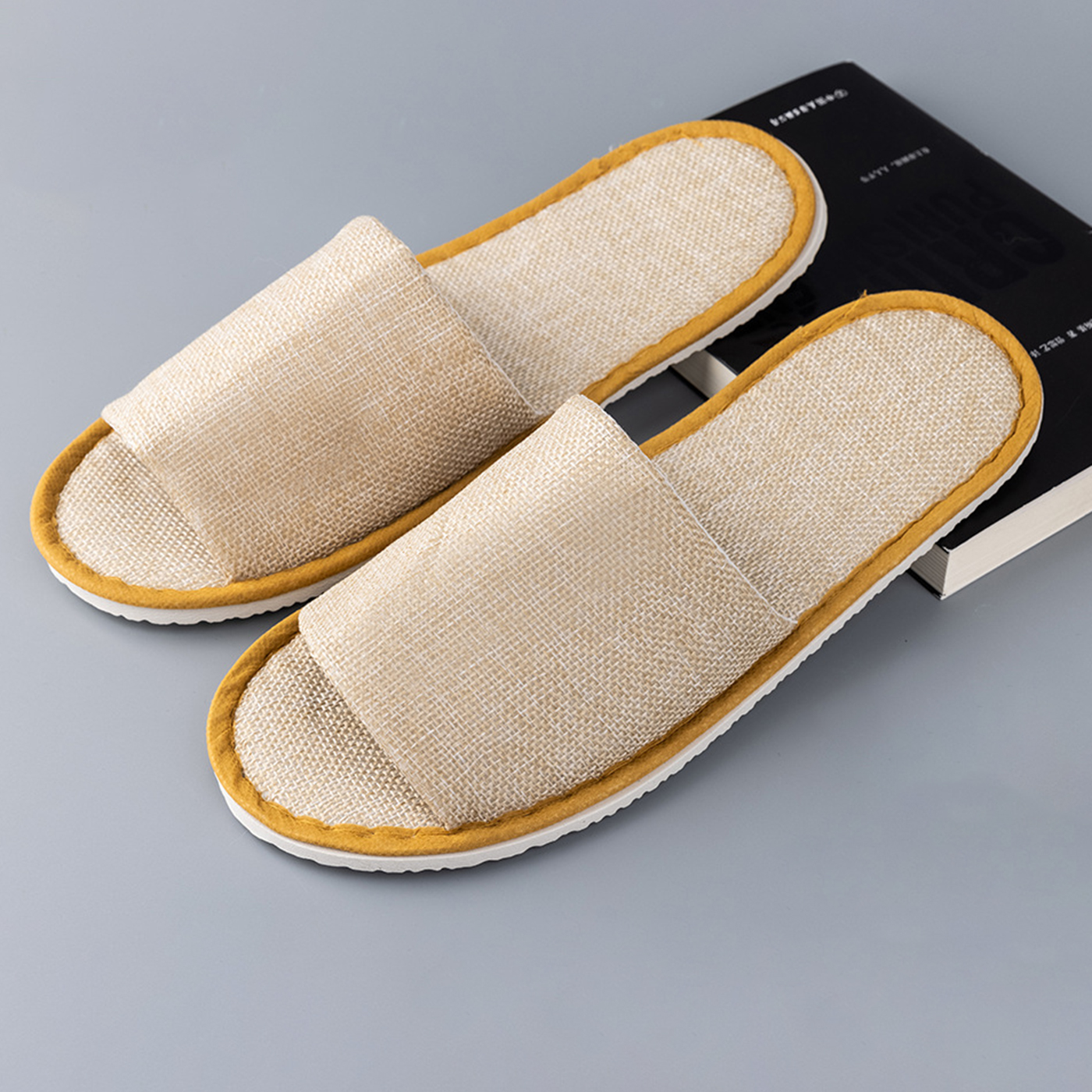 Open Toe Disposable House Slippers1