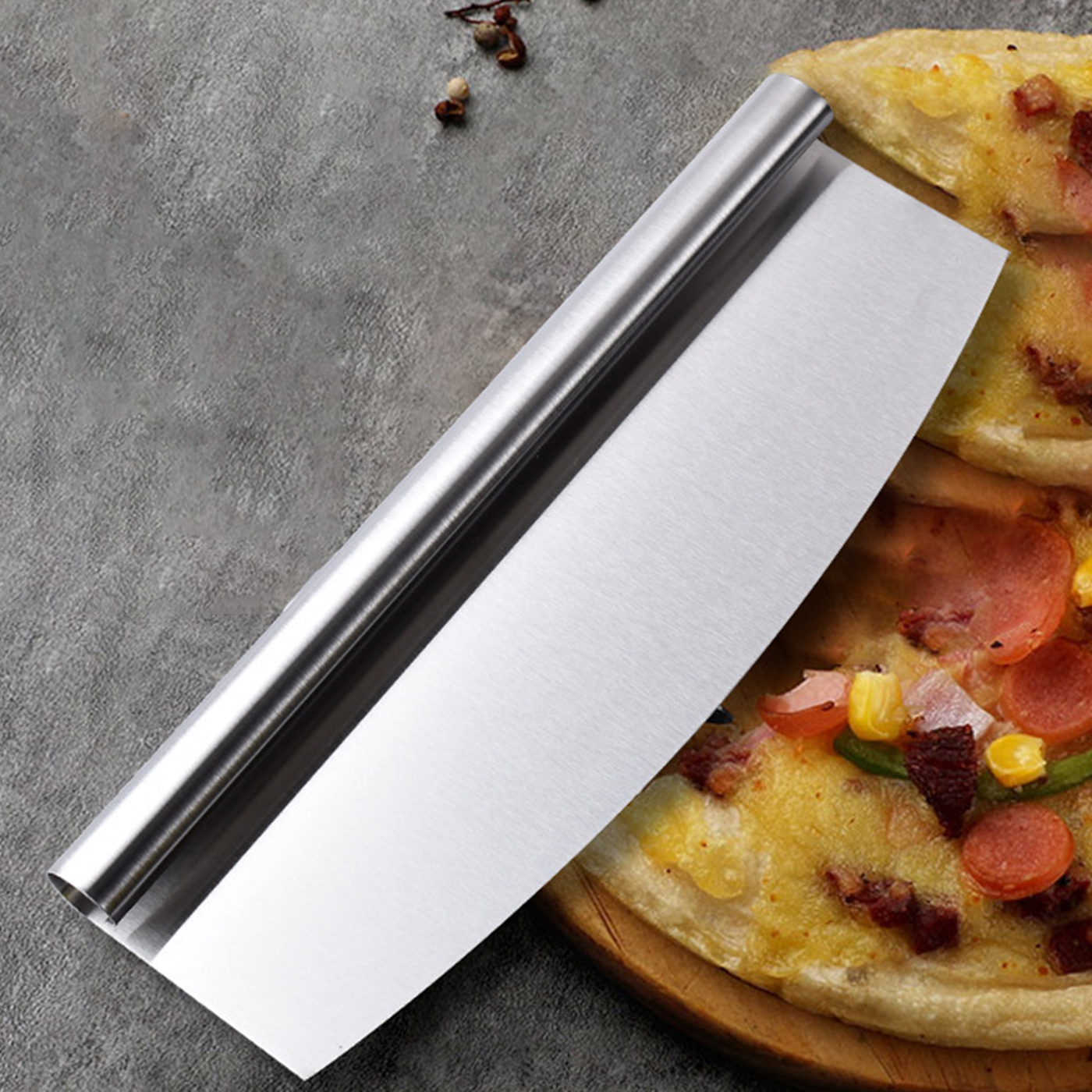 Rocker Pizza Cutter3