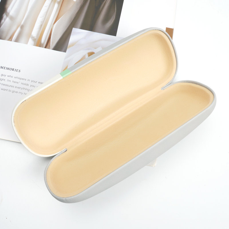 Hard Shell Eyeglass Case2