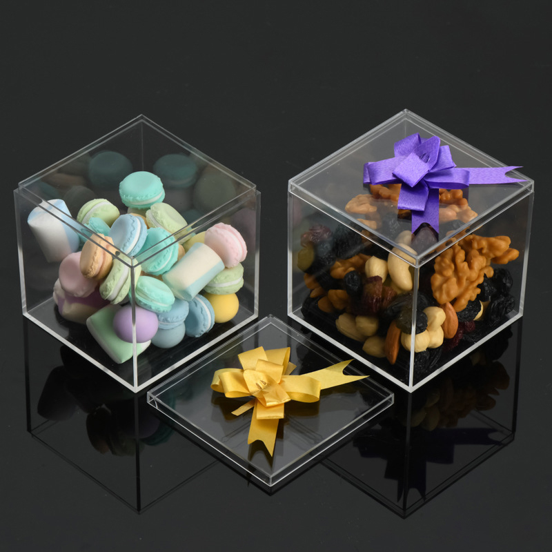 Clear Acrylic Display Box With Lid1