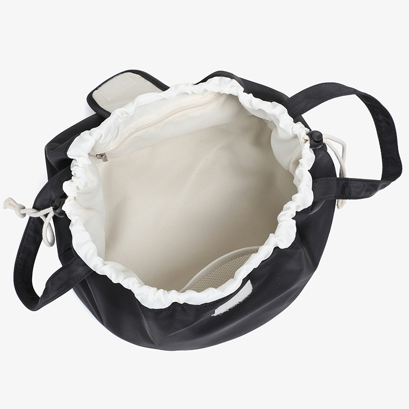 Barrel Drawstring Toiletry Makeup Bag3