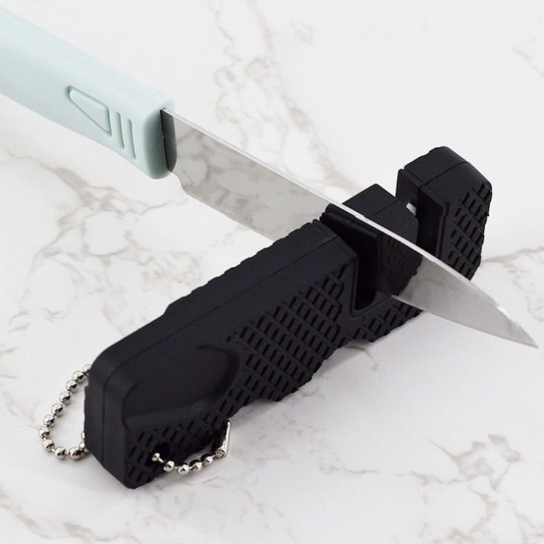 Portable Knife Straightener 1