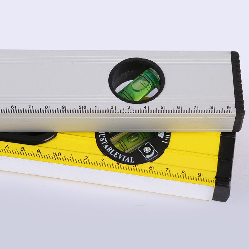 Magnetic Spirit Level1