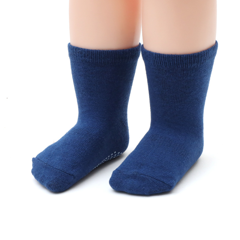 Custom Grip Children's Socks3