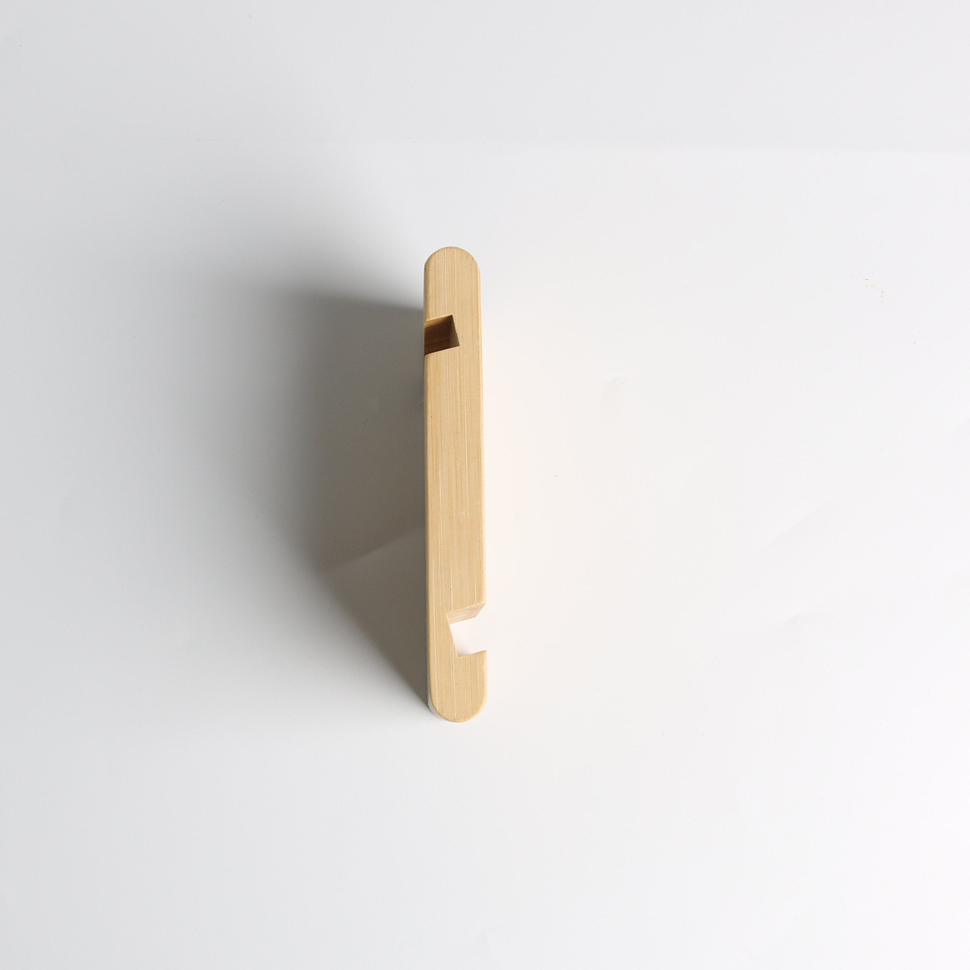 Bamboo Wireless Charging Stand3
