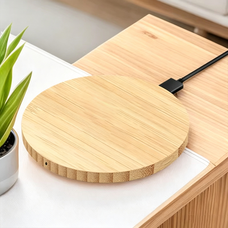 Custom 15W Bamboo Fast Wireless Charger3