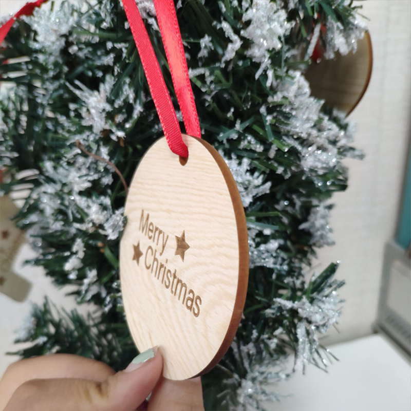 Wooden Round Christmas Hanging Decor3